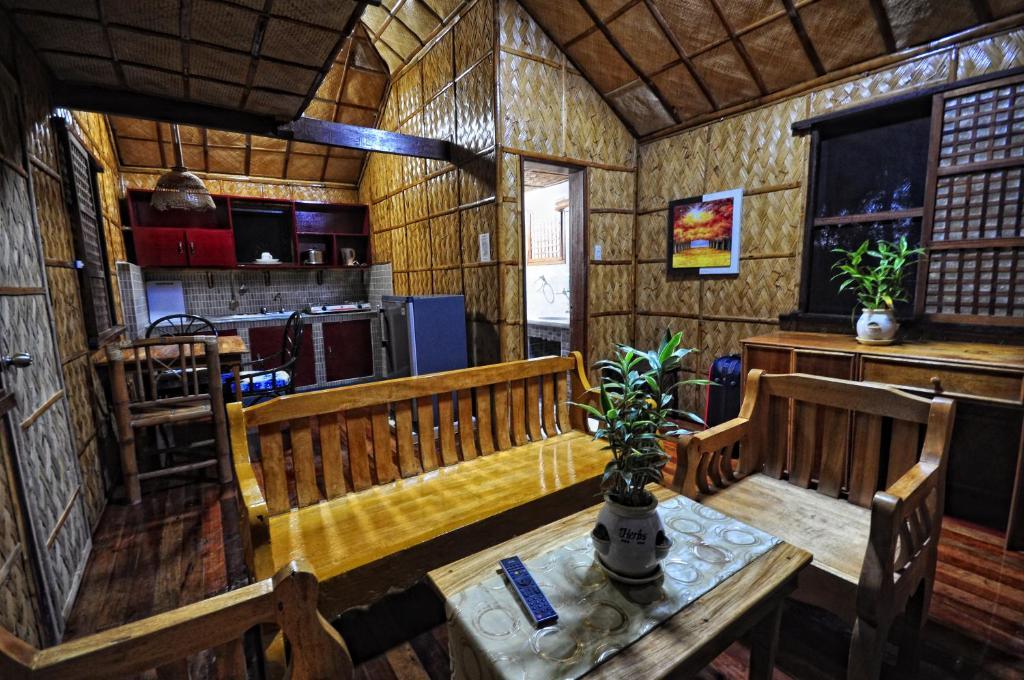 Villa De Pico Highland Beach Resort Puerto Galera Værelse billede
